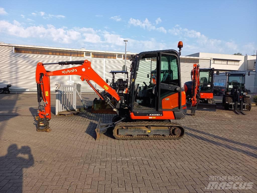Kubota KX 030-4 Minigrävare < 7t