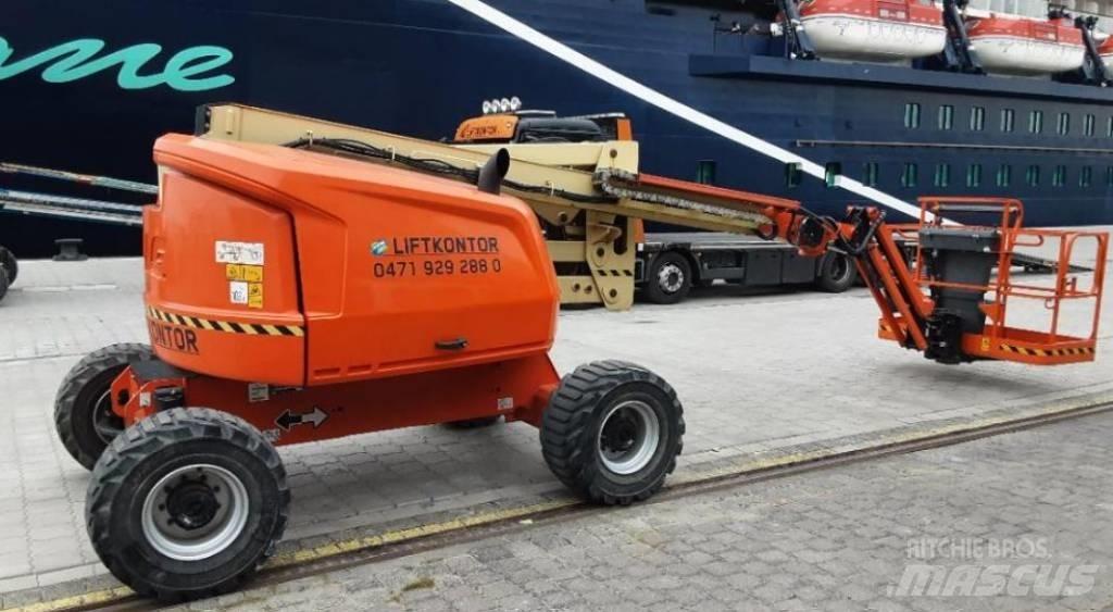 JLG 520 AJ Bomliftar