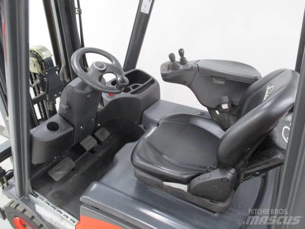 Linde E 16 C-02 Elmotviktstruckar