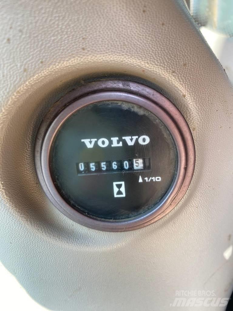 Volvo ECR 235 Bandgrävare