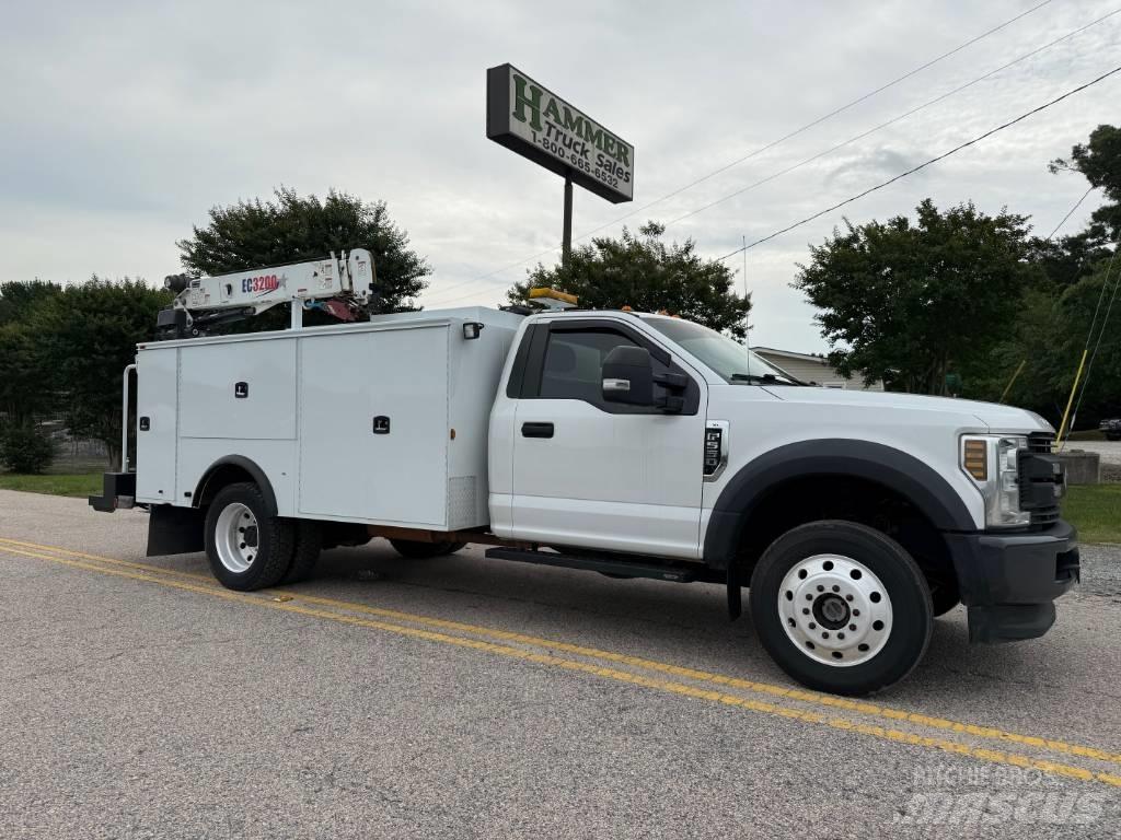 Ford F 550 Flakbilar/Pickuper