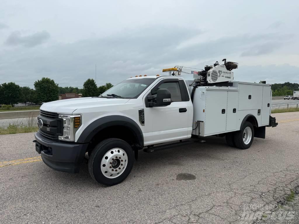 Ford F 550 Flakbilar/Pickuper