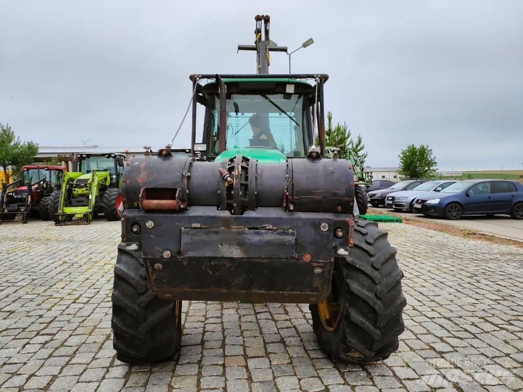 John Deere 6520 Skogstraktorer