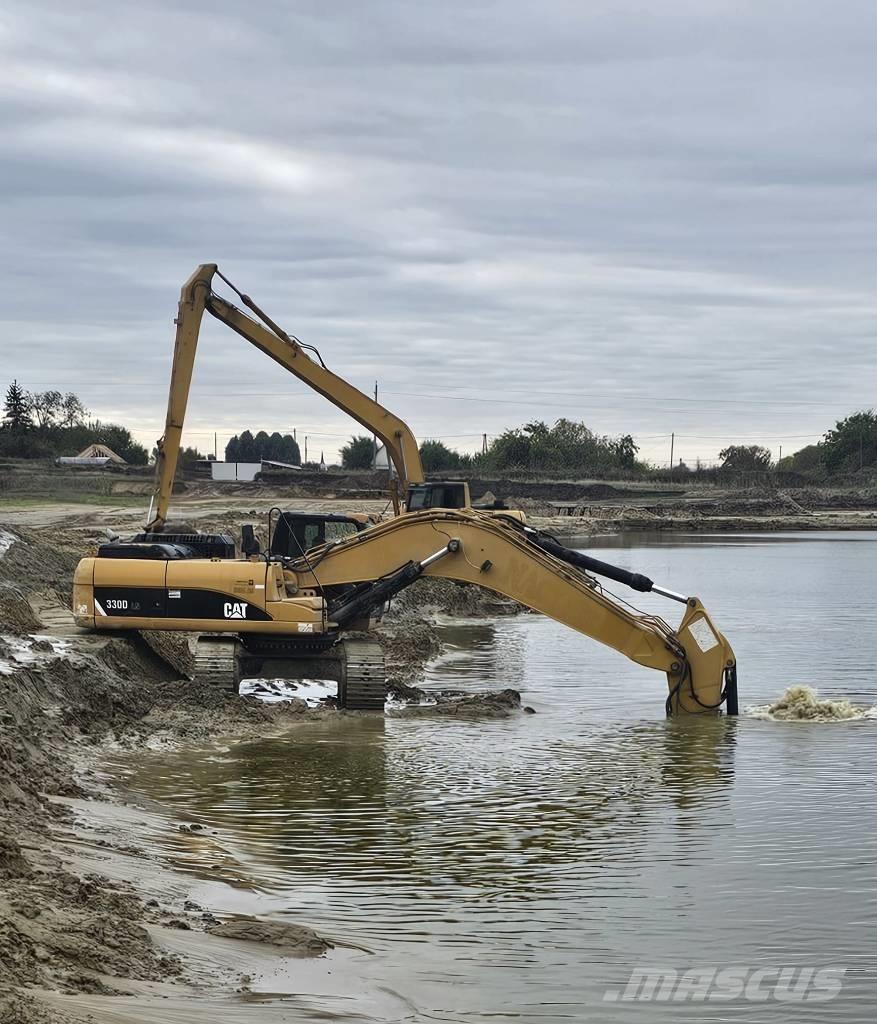 CAT 330 D L ME Bandgrävare