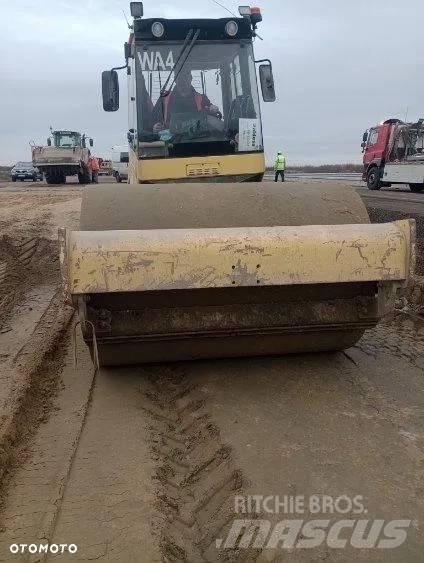 Bomag BW 213 D-4 Envalsvältar