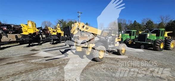 CAT TH560B Teleskoplastare