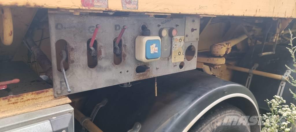 Nooteboom 0VB-73-04 Walking floor semitrailers