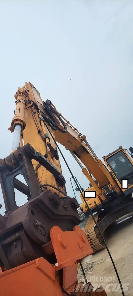 Hyundai Robex 300 LC Bandgrävare