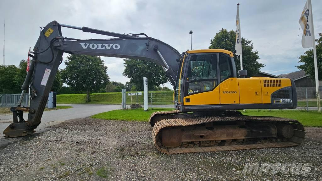 Volvo EC 210 C L Bandgrävare