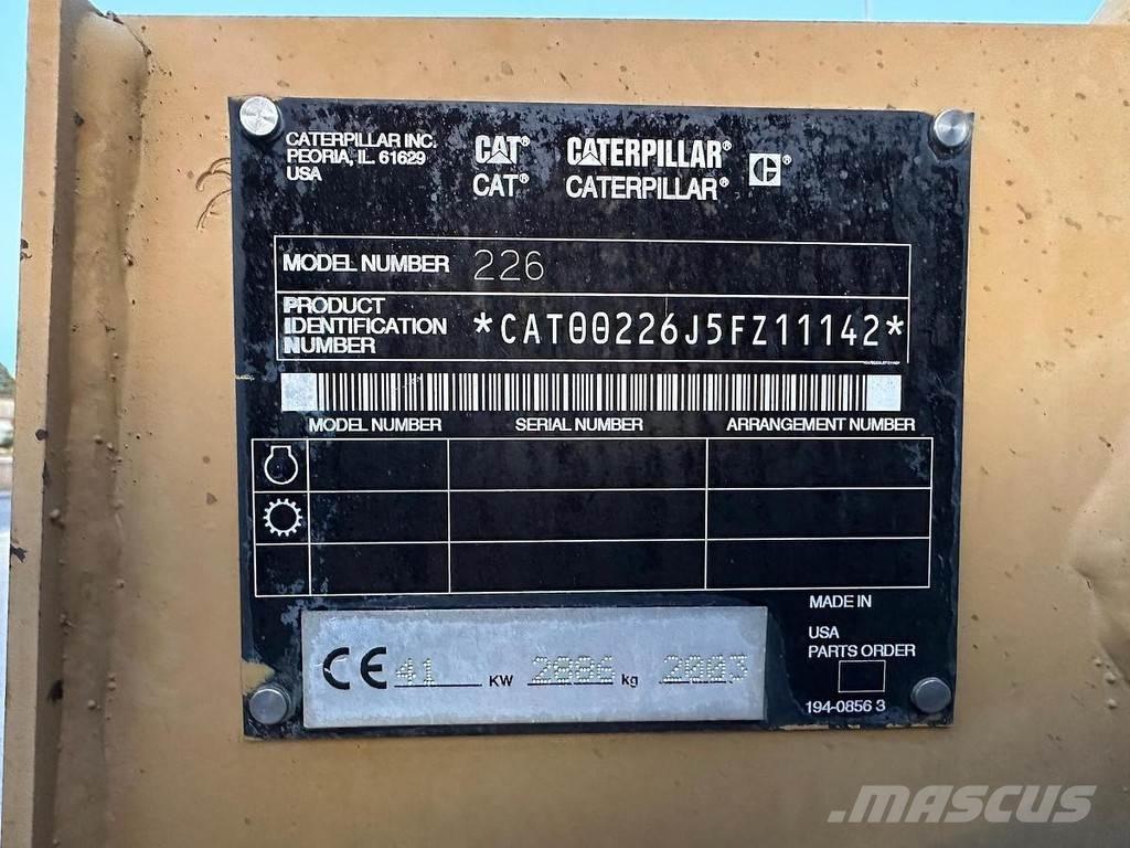 CAT 226BHF Minilastare