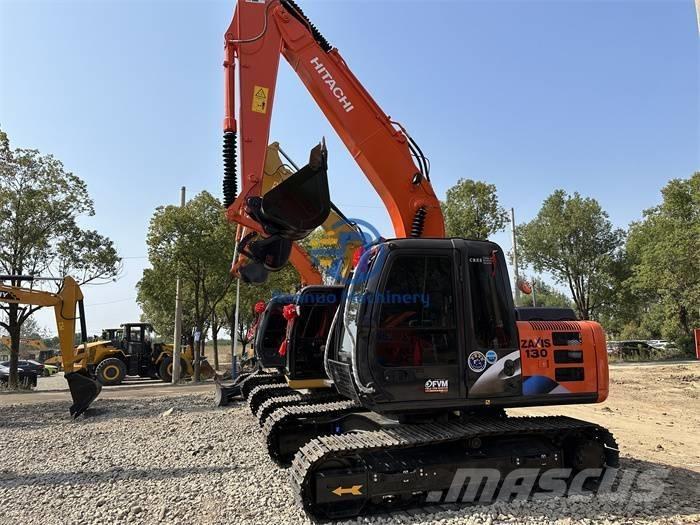 Hitachi ZX 130 Bandgrävare