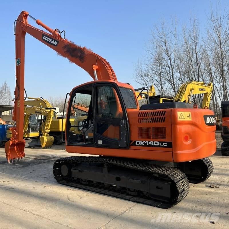 Doosan DX 140 Midigrävmaskiner 7t - 12t