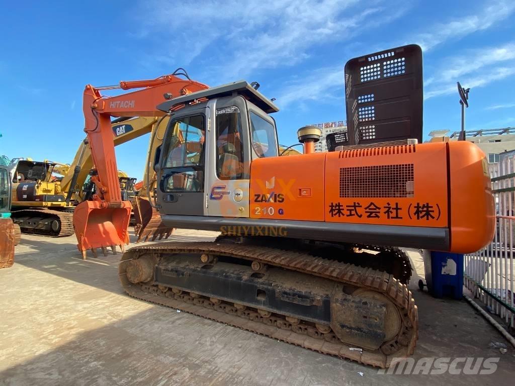 Hitachi ZX 210-3 G Bandgrävare