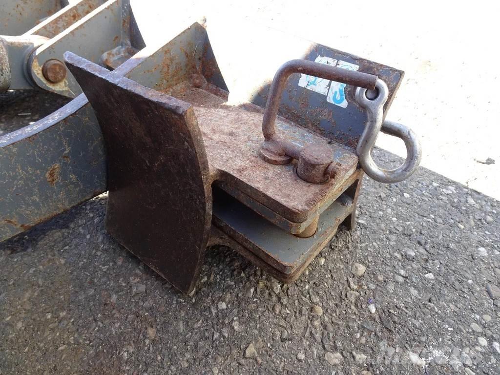 Takeuchi TB210 Minigrävare < 7t