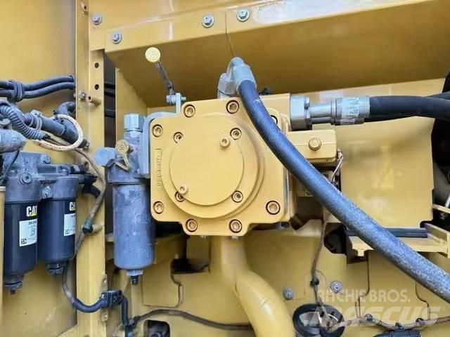 CAT 320 GC Bandgrävare
