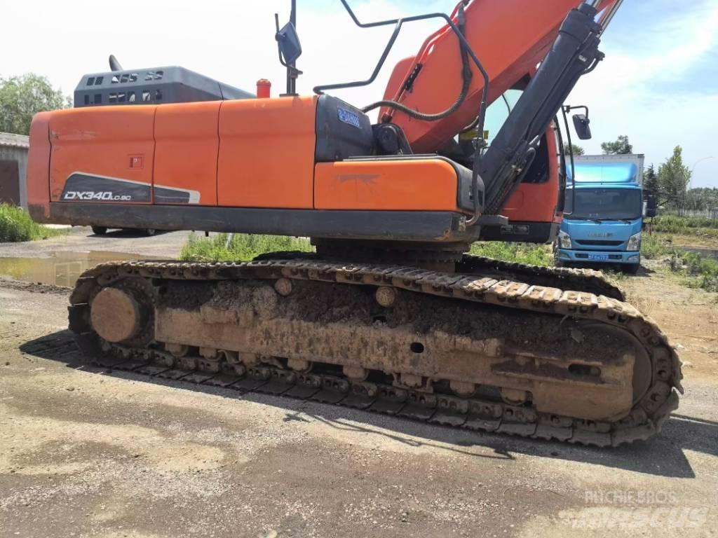 Doosan DX 340 LC-9C Bandgrävare