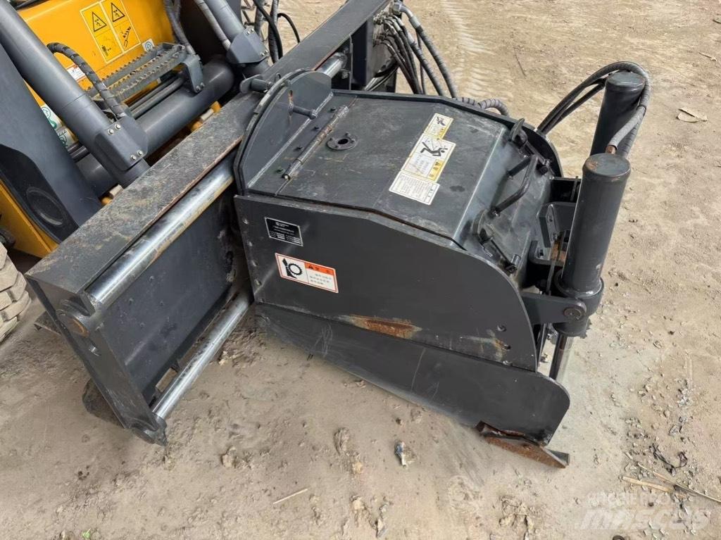 LiuGong 385 B Kompaktlastare