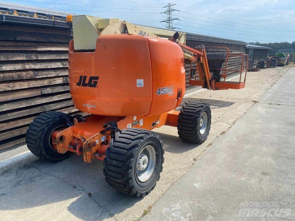JLG 450AJ Bomliftar