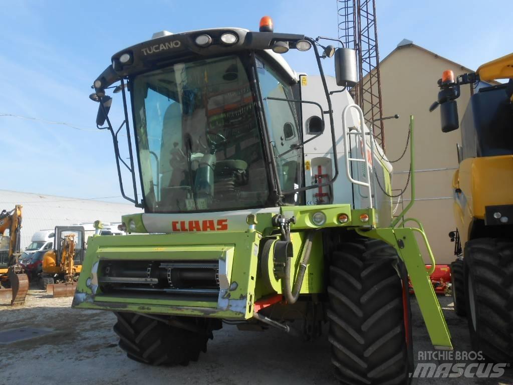 CLAAS Tucano 440 Skördetröskor