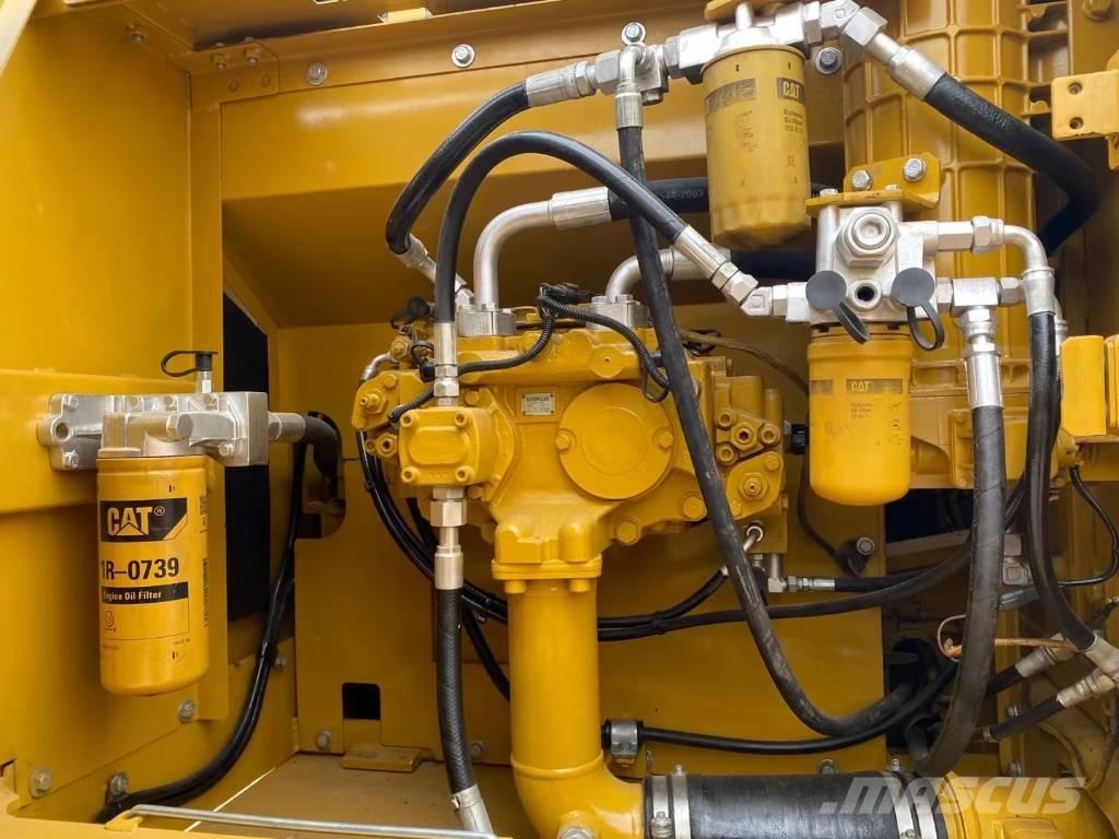 CAT 324 Bandgrävare