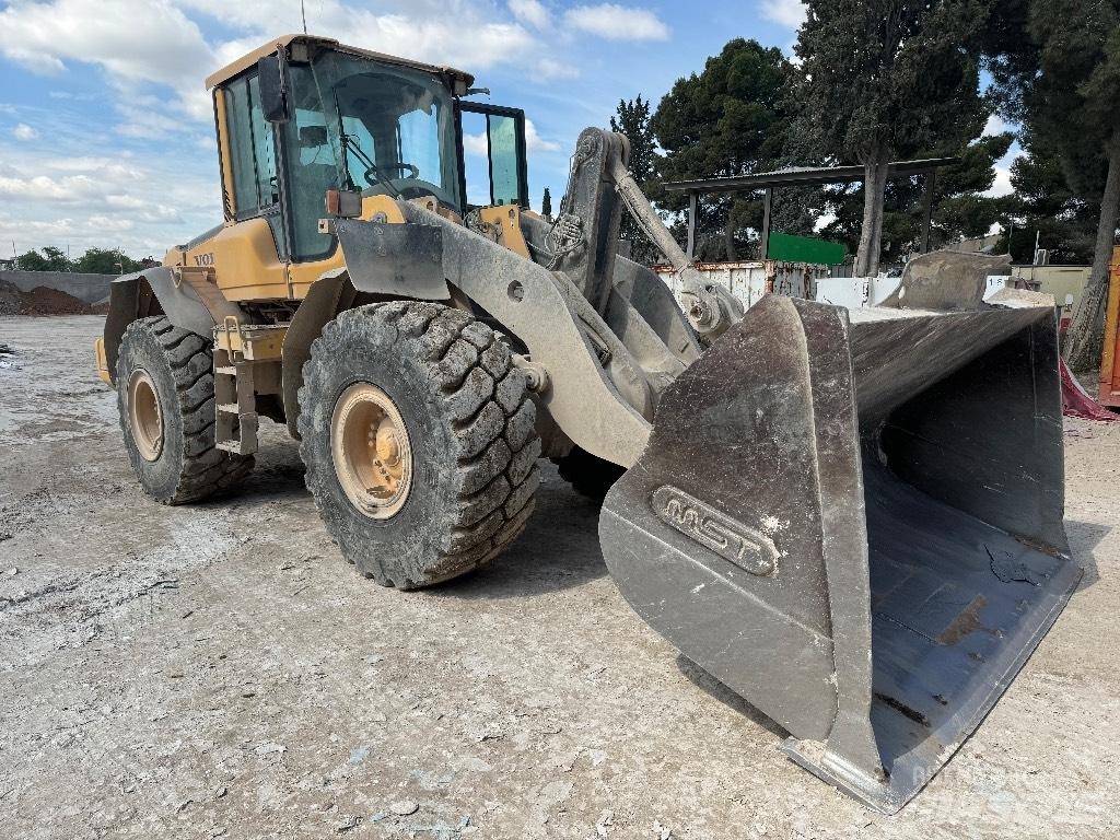 Volvo L 120 F Hjullastare