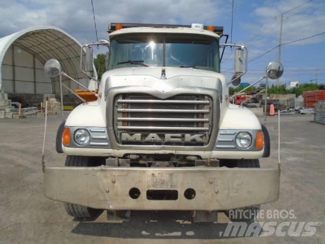 Mack CV 713 Tippbilar