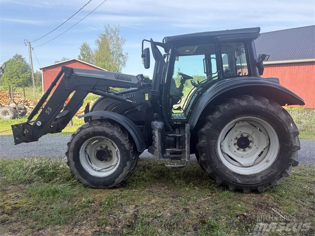 Valtra N122 Traktorer