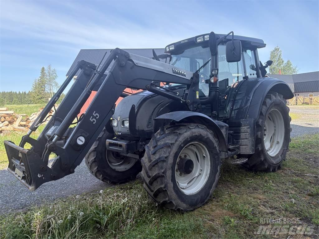 Valtra N122 Traktorer