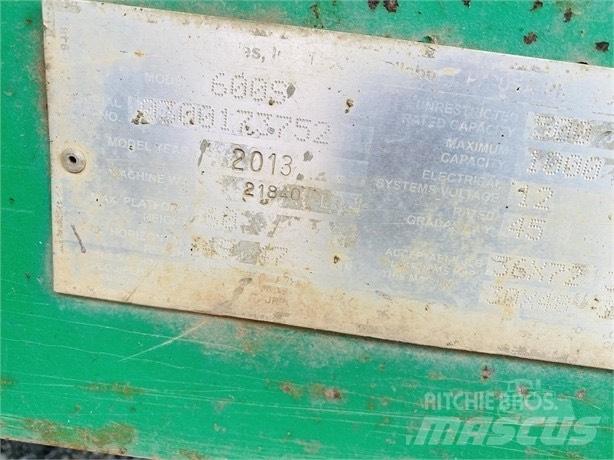 JLG 600S Teleskop bomliftar