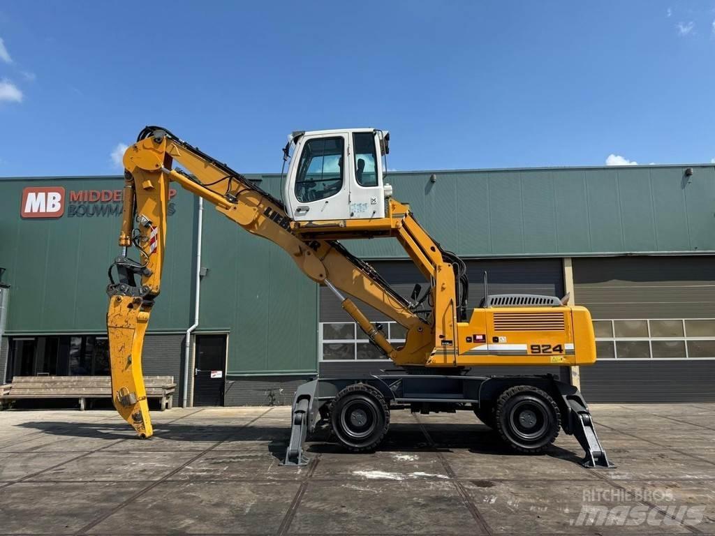 Liebherr A 924 C Avfalls / industri hantering