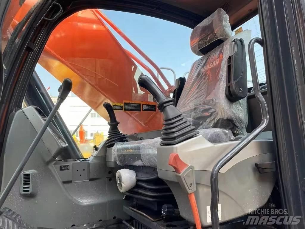 Doosan DX 300 LC - 9 C Minigrävare < 7t