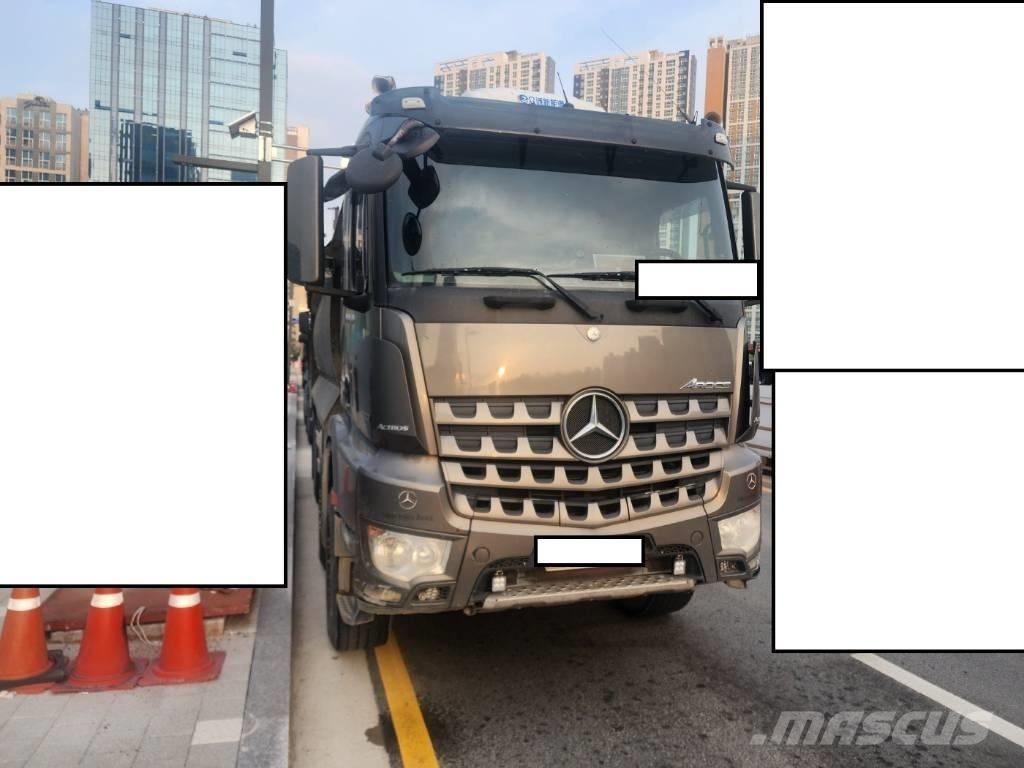 Mercedes-Benz 3951K Minidumprar