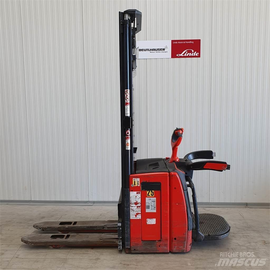 Linde L14AP Staplare-led