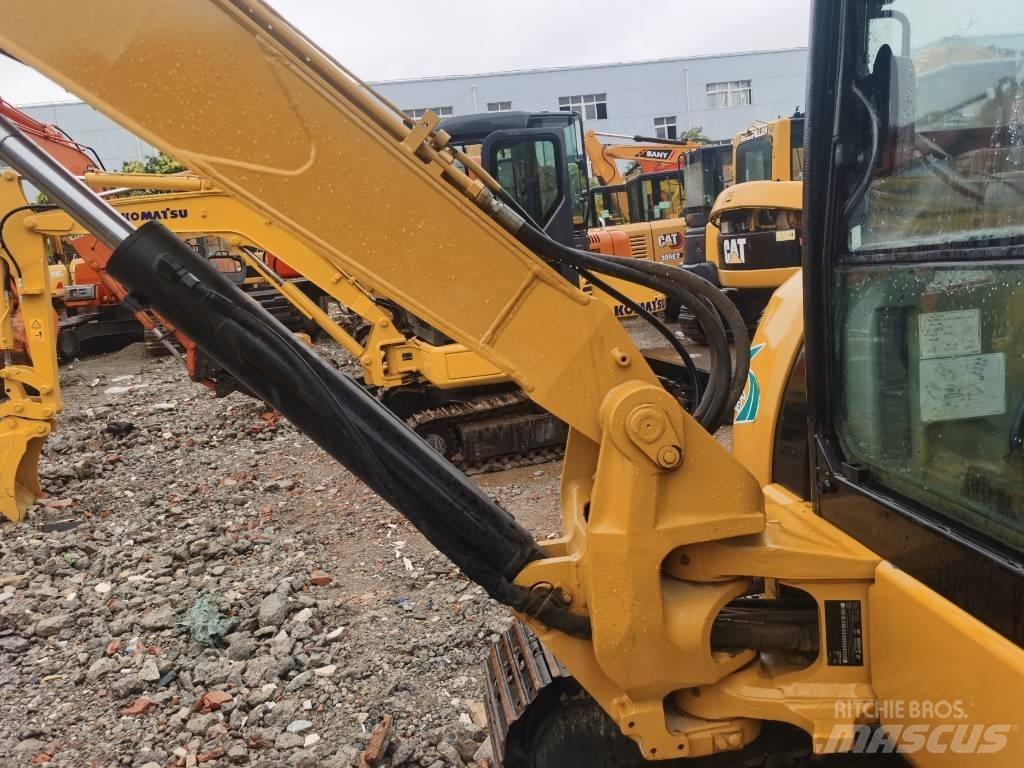 CAT 303.5E Minigrävare < 7t