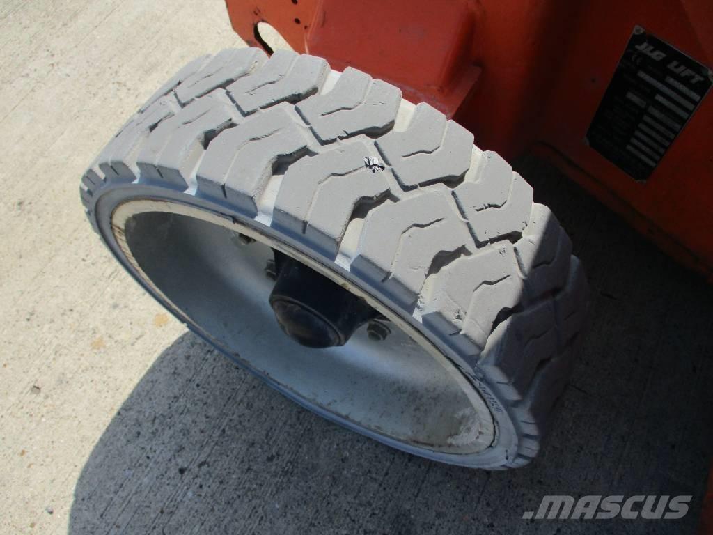 JLG E 400 AJPN (687) Kompakta självgående bomlyftar