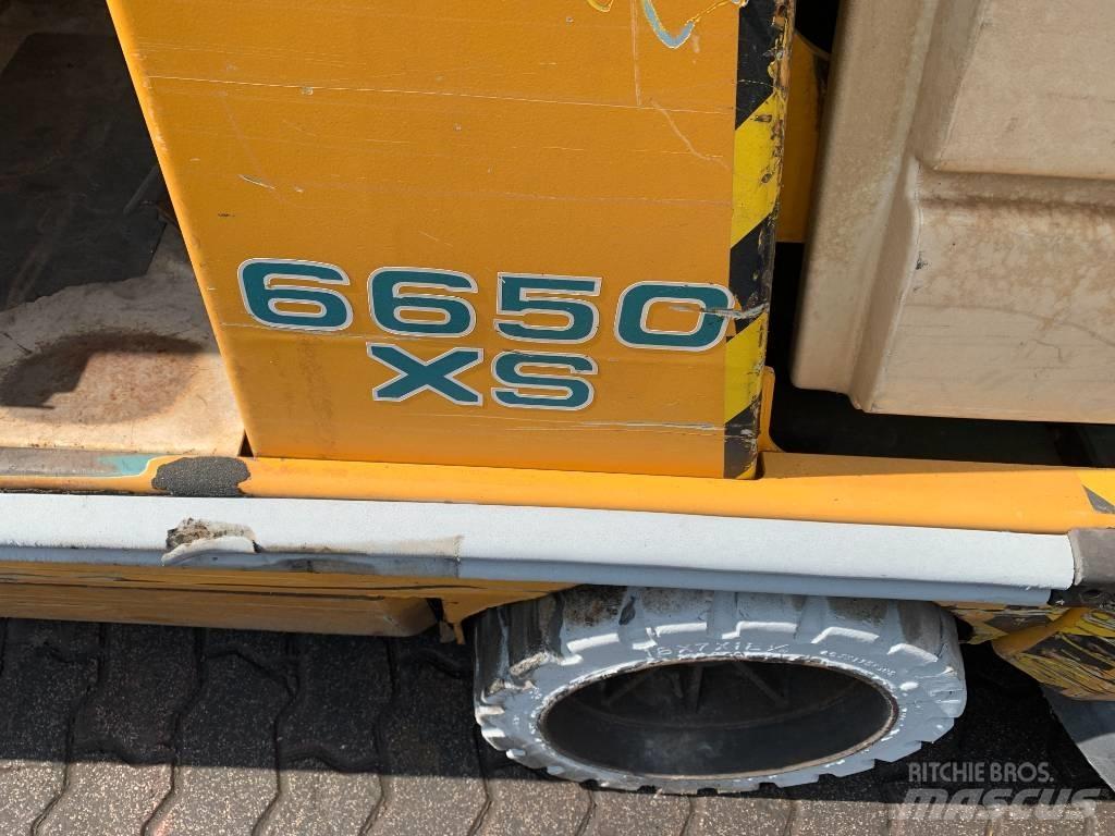 Tennant 6650D      V-2809 Grönytemaskiner - Övriga