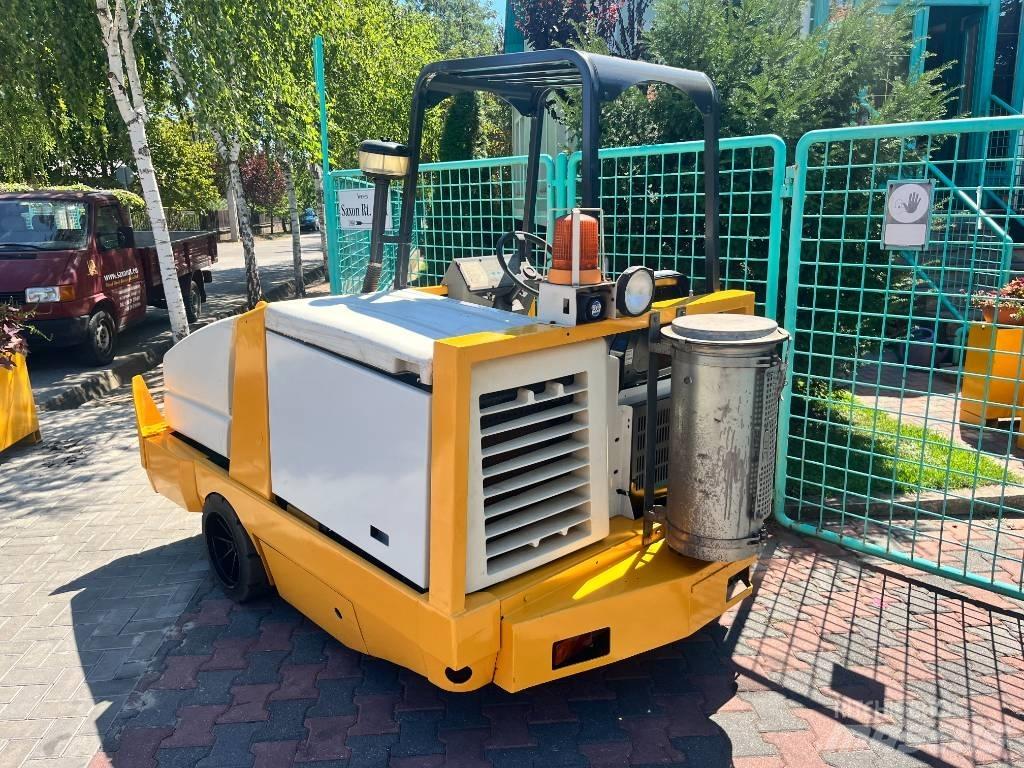 Tennant 6650D      V-2809 Grönytemaskiner - Övriga
