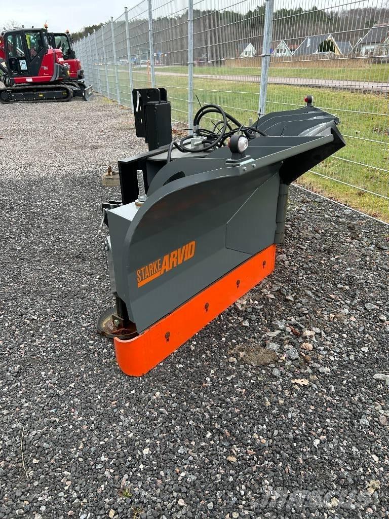 Fjärås 245 vikplog Snöplogar