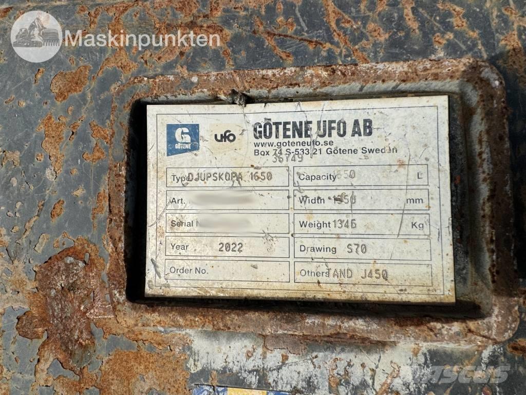 Doosan DX 300 LC Bandgrävare