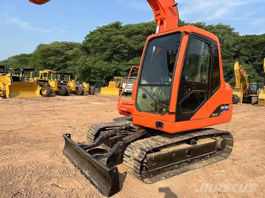 Doosan DH 80 Bandgrävare