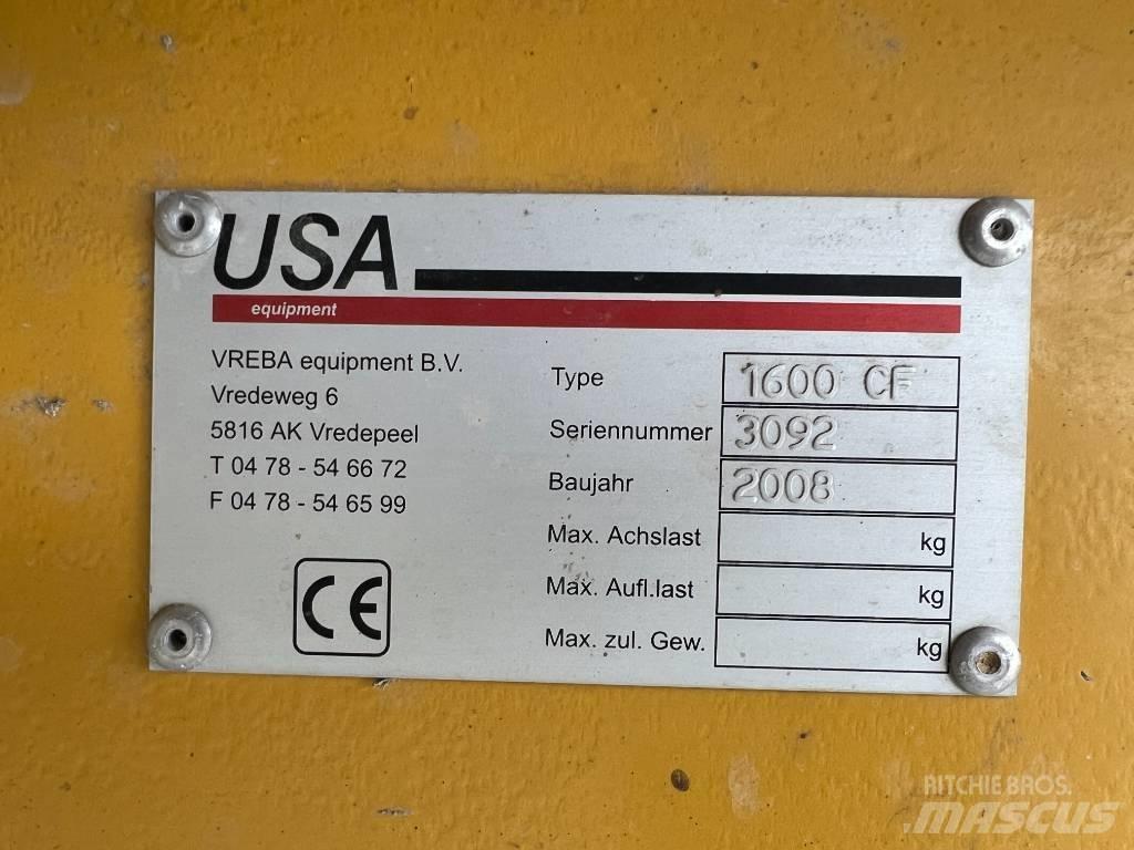 Peecon 1600 CF Fodervagnar
