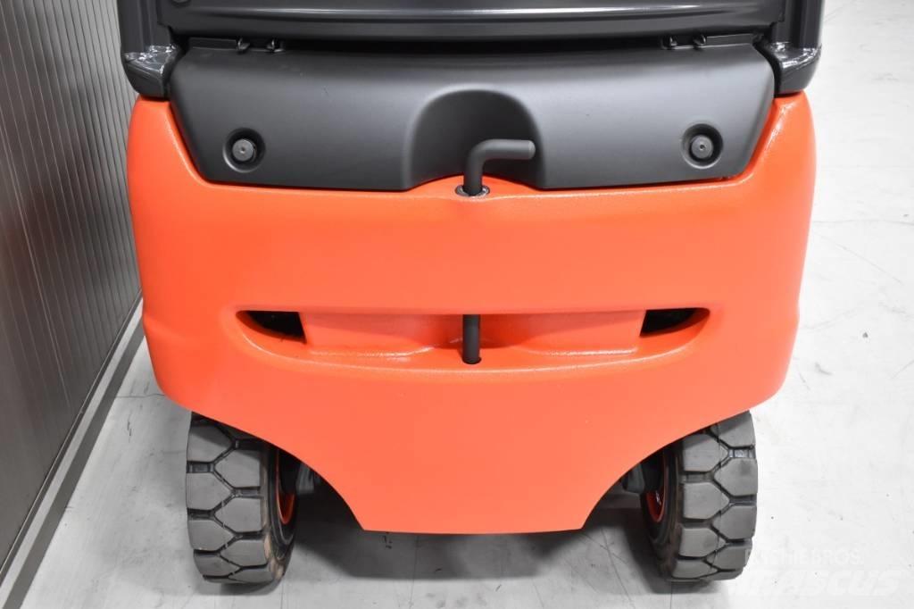 Linde E 18 PH - 02 Elmotviktstruckar
