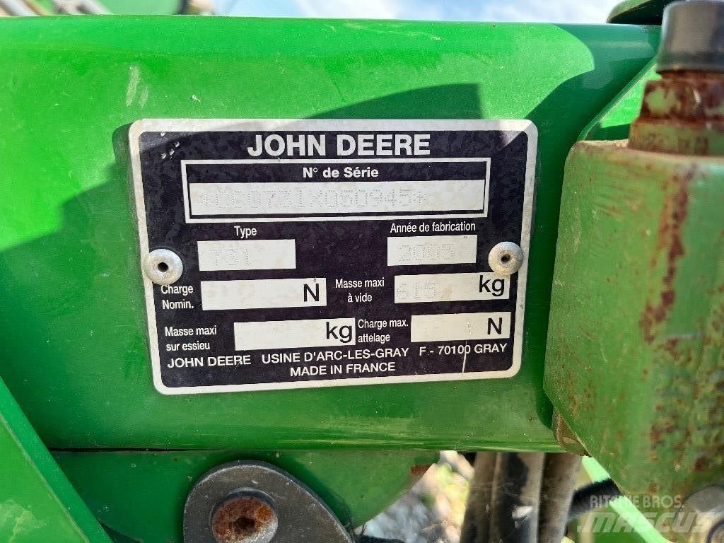 John Deere 731 Frontlastare och grävare