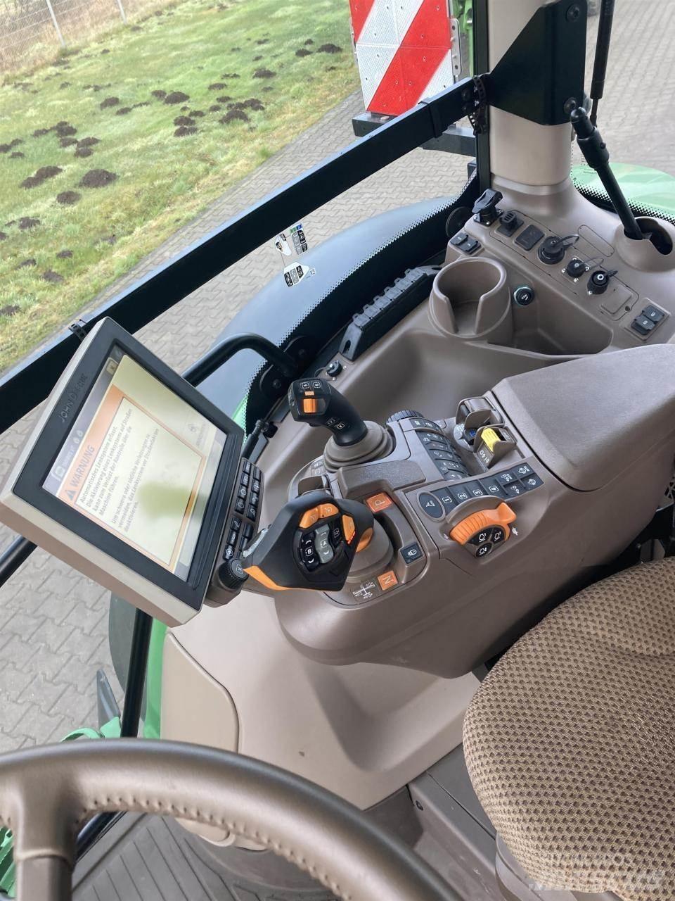 John Deere 6R 195 Traktorer