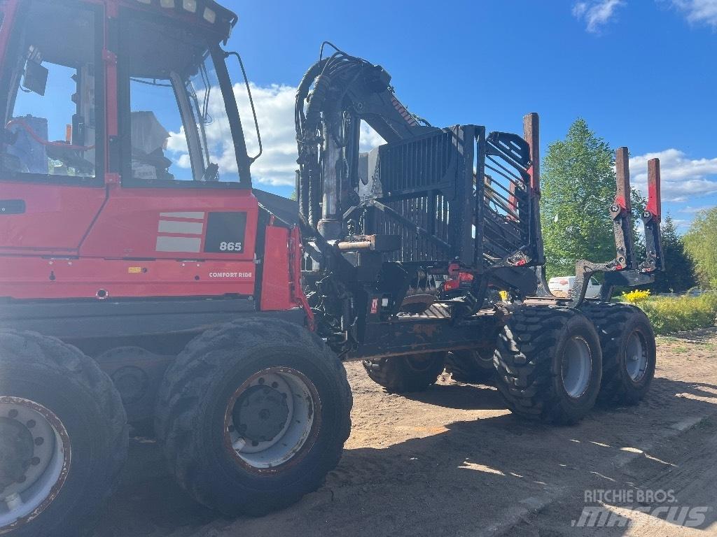 Komatsu 865 Skotare