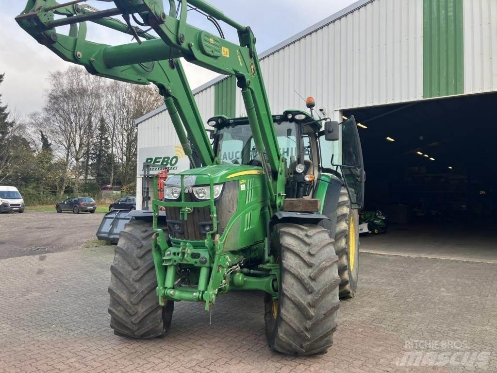 John Deere 6215R Traktorer