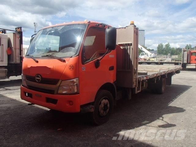 Hino 195 Flakbilar