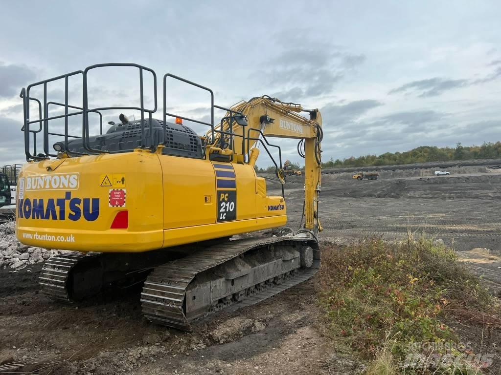 Komatsu PC210LC-11 Bandgrävare