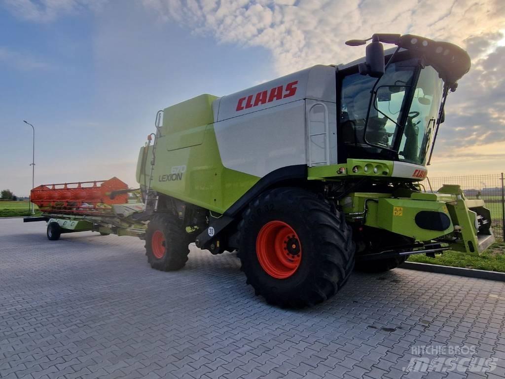CLAAS Lexion 670 Skördetröskor