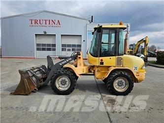 Volvo L 30 B Hjullastare